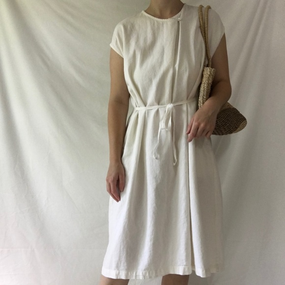 Anthropologie Dresses & Skirts - Designer Midi White Shift Dress